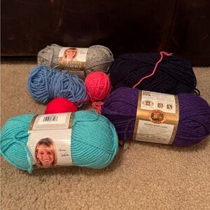 Various yarn 🧶